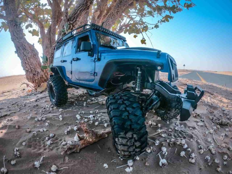 OFF ROAD TIRE TREAD