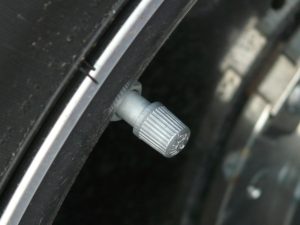 HOW TO CHECK TIRE PRESSURE 