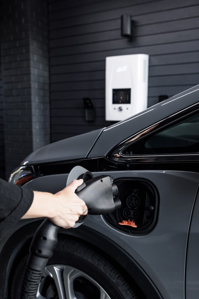 How Tire Pressure Impacts the Range of Electric Vehicles