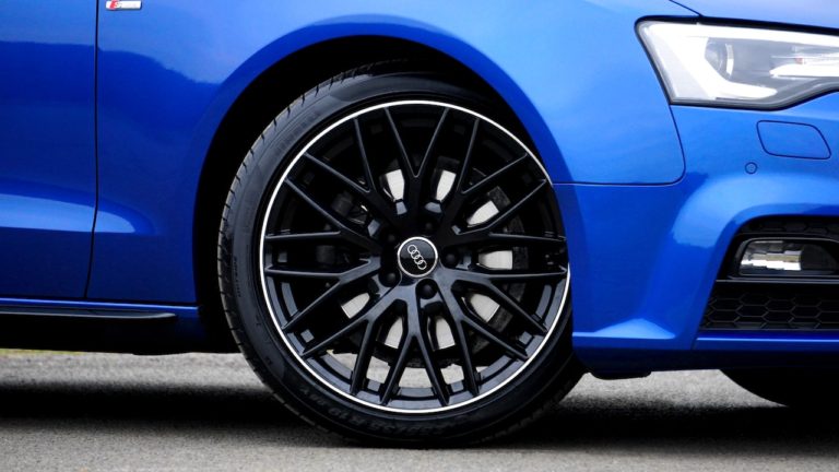 2015 AUDI A4 TIRE PRESSURE MONITORING SYSTEM GUIDE