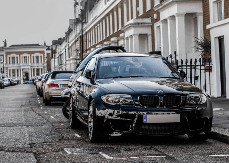 BMW 1 SERIES TIRE PRESSURE LIGHT