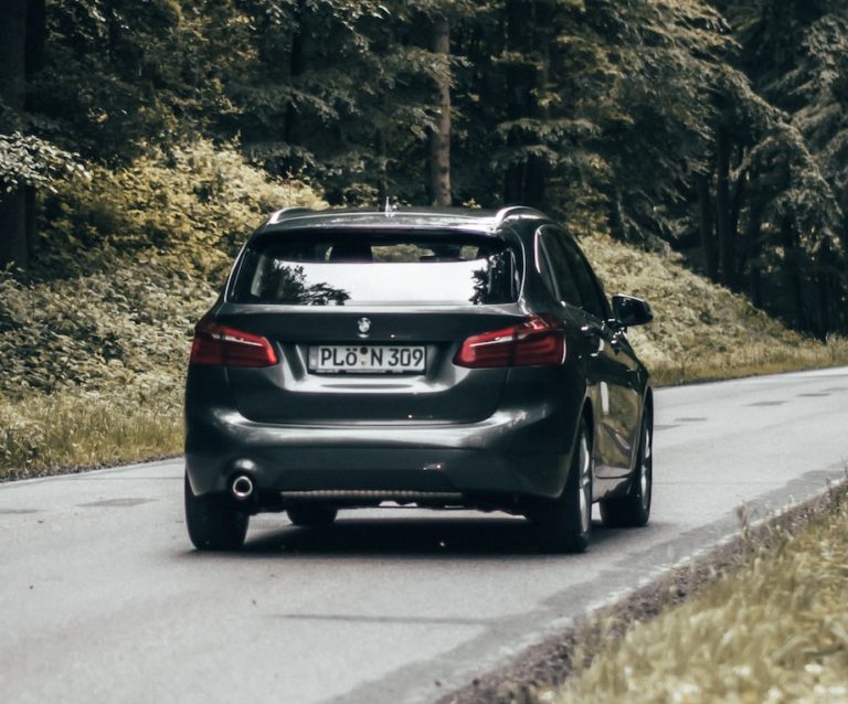 BMW X1 TIRE PRESSURE LIGHT