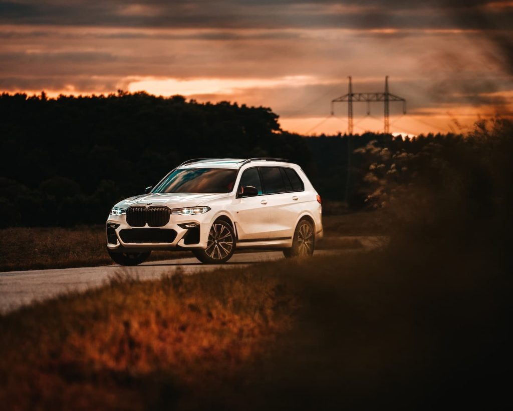 BMW X7 TIRE PRESSURE LIGHT
