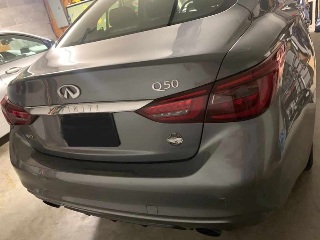 INFINITI Q50 TIRE PRESSURE LIGHT