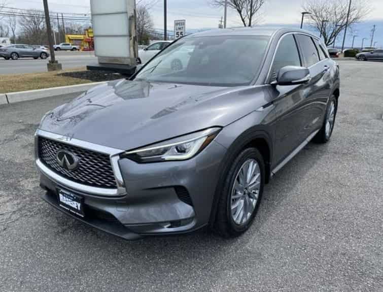 INFINITI QX50 LOW TIRE PRESSURE WARNING
