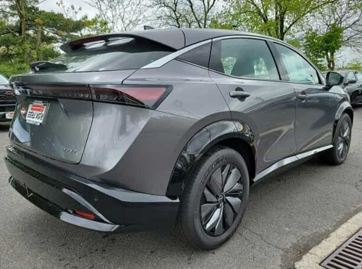 NISSAN ARIYA TIRE PRESSURE WARNING