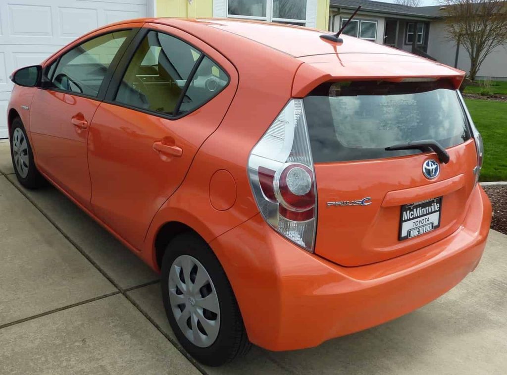 TOYOTA PRIUS LOW TIRE PRESSURE