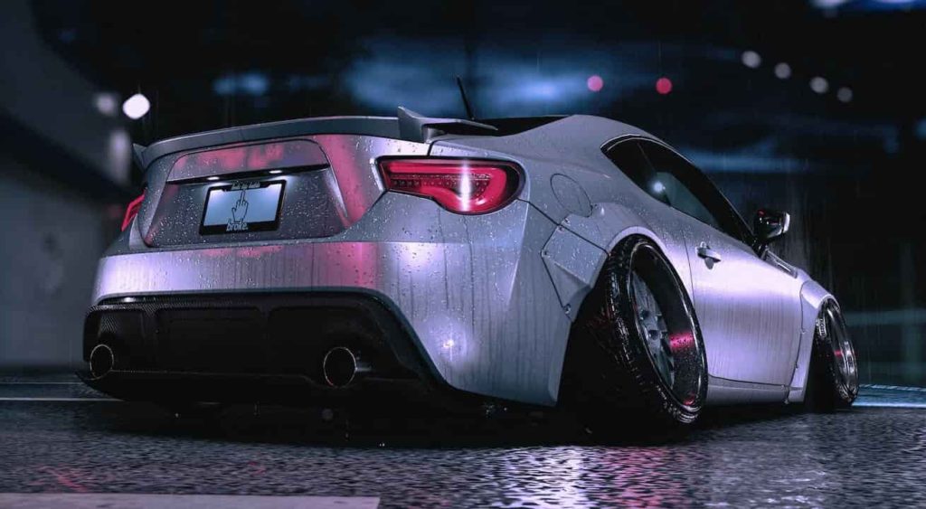 CAR WTH NEGATIVE CAMBER