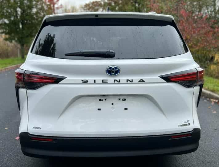 TOYOTA SIENNA HYBRID TPMS LIGHT