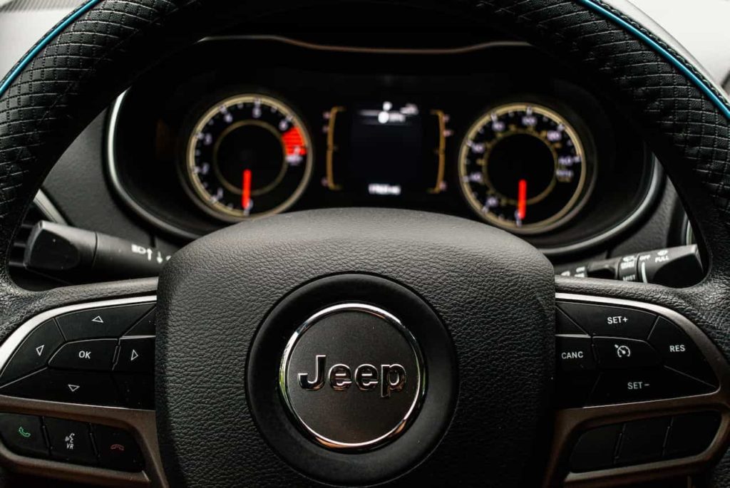 How to Reset the Jeep Wagoneer Low Tire Pressure Light LEARN ABOUT TPMS