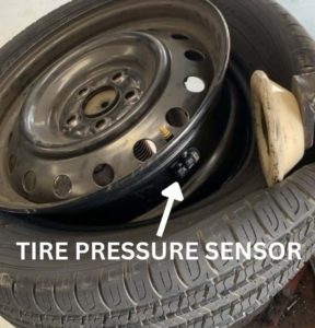 Reset and Diagnose the Chrysler Pacifica Tire Pressure Light - LEARN