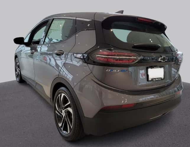2023 CHEVY BOLT EV TIRE PRESSURE LIGHT
