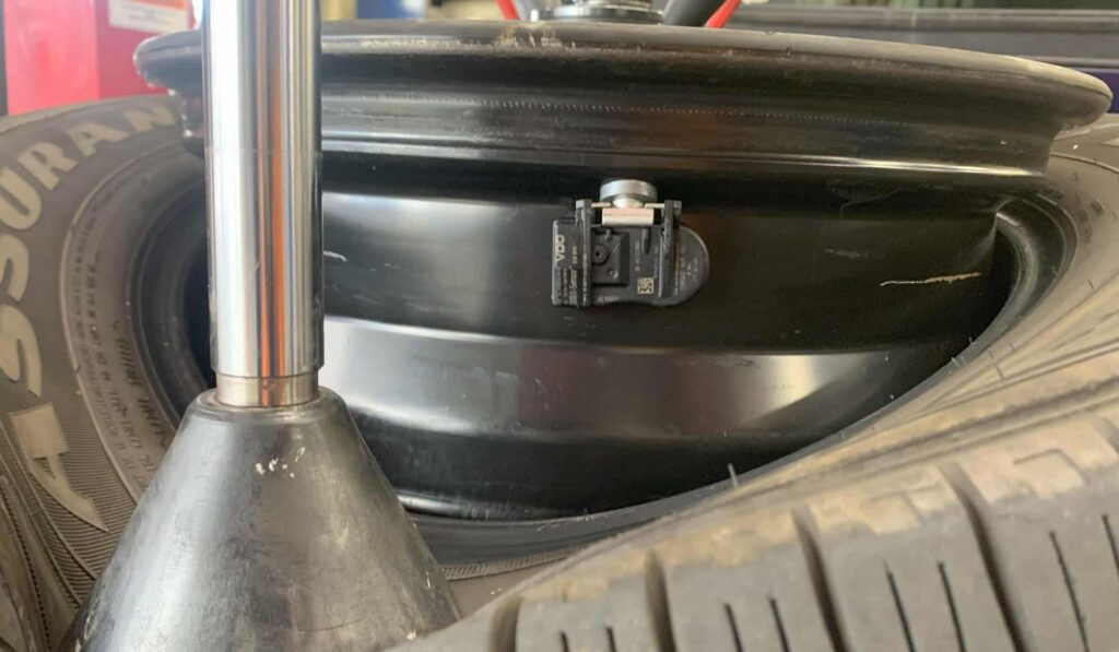 TIRE PRESSURE SENSOR IN TIRE