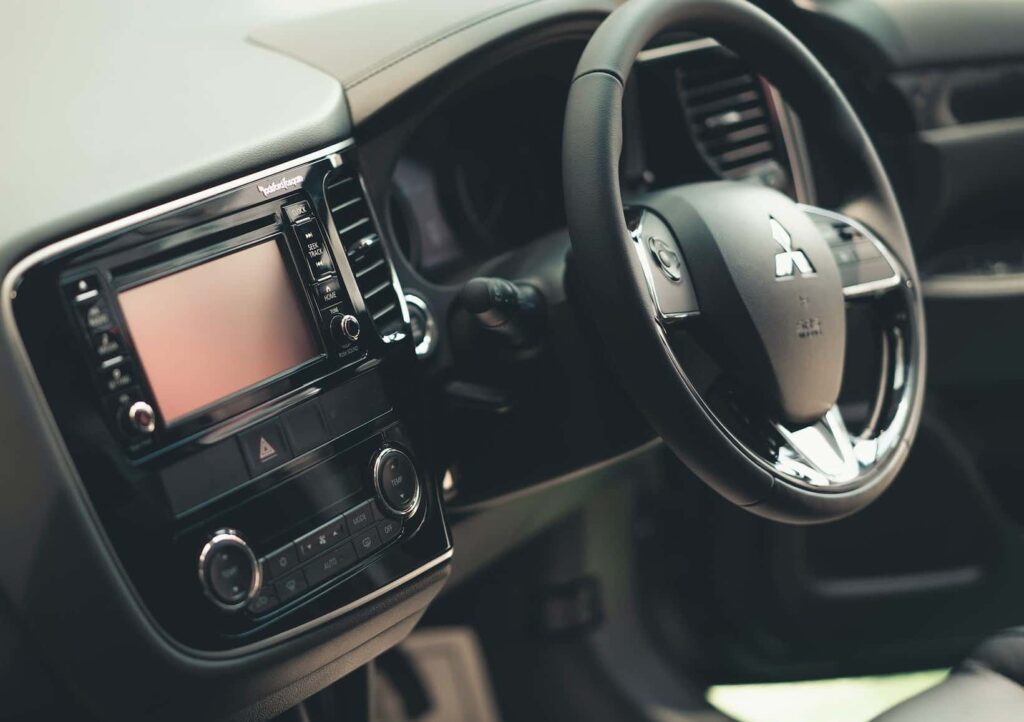 MITSUBISHI OUTLANDER STEERING WHEEL